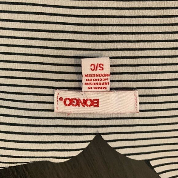 Bongo Crop Top   - Picture 2 of 2